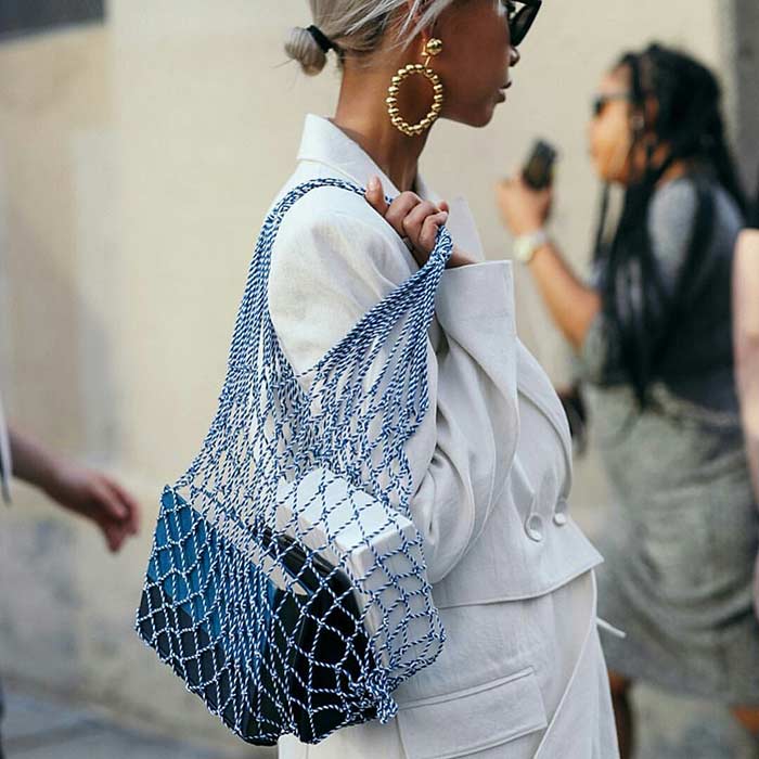 Street Style fishnet bag
